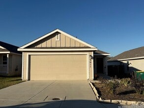 Building Photo - 9011 Little Hoss