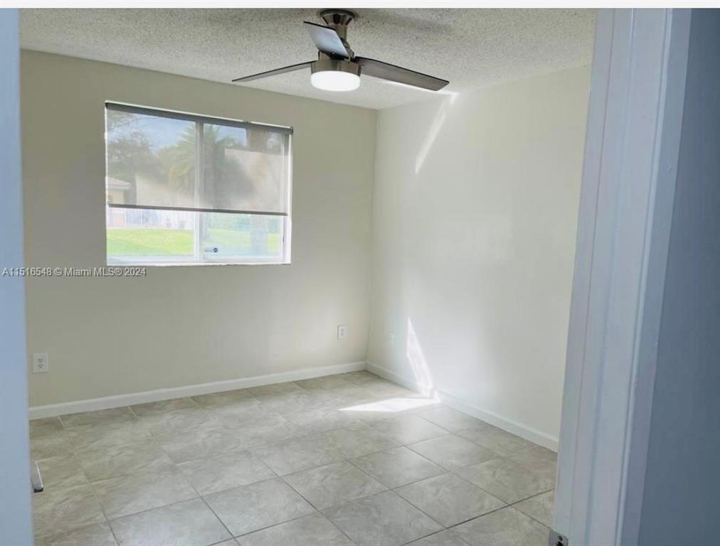 Building Photo - 2600 S University Dr