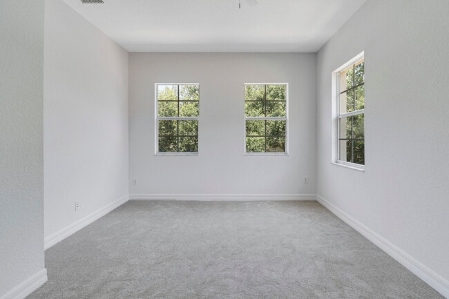 Building Photo - 112 Dunmore Dr