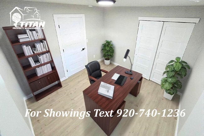 Building Photo - Updated 3 Bedroom Town Home