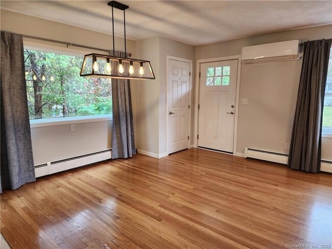 Building Photo - 24 Savi Ave