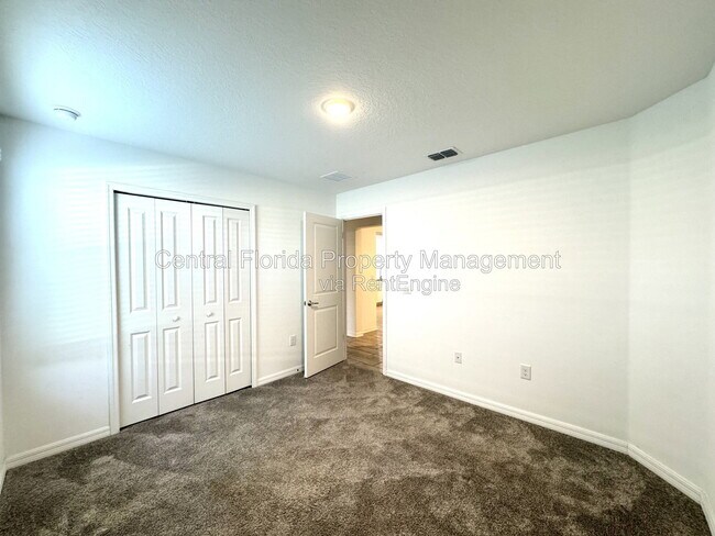 Building Photo - 5442 Limestone St