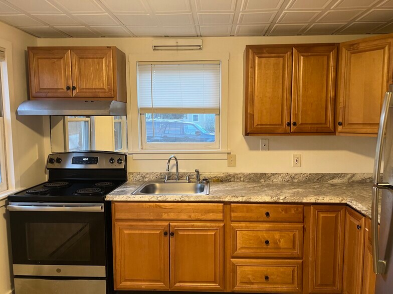 Building Photo - 18 First St