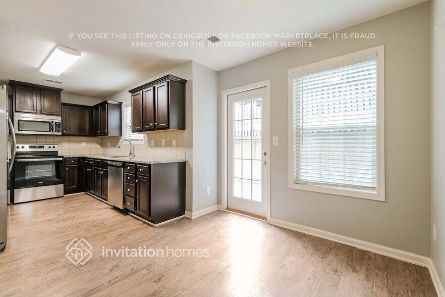 Building Photo - 5836 Bradshaw Ct