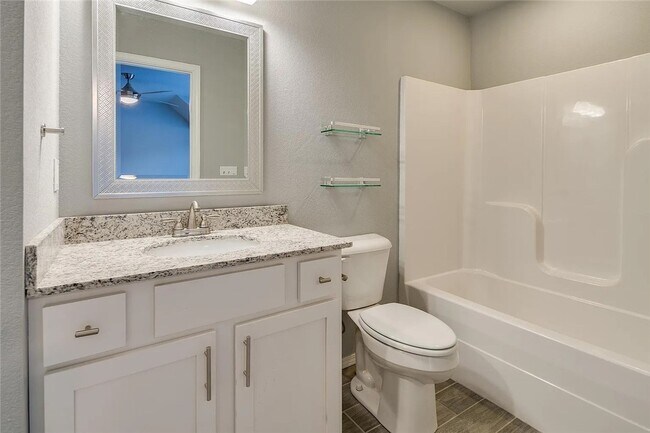 Building Photo - 1369 N Hog Trough Dr