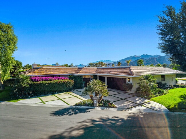 Building Photo - 6 Exeter Ct