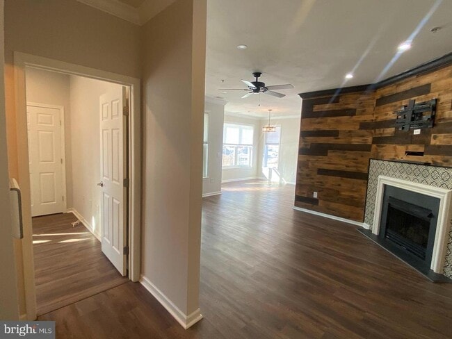 Building Photo - 76 Kyle Way