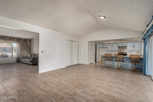 Building Photo - 5809 W Yucca St