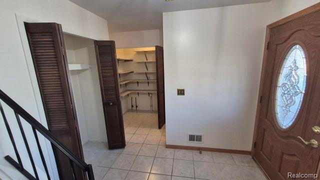 Building Photo - 42455 Bishop Rd