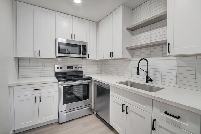 Building Photo - Newly Renovated One Bedroom near ASU in Te...