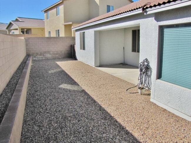 Building Photo - 4BR/2BA/2CG 2102 sq.ft. rental in Cimmaron Estates in Sierra Vista, AZ
