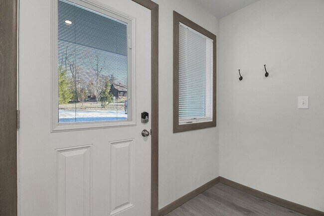 Building Photo - 2320 Stonington Wy
