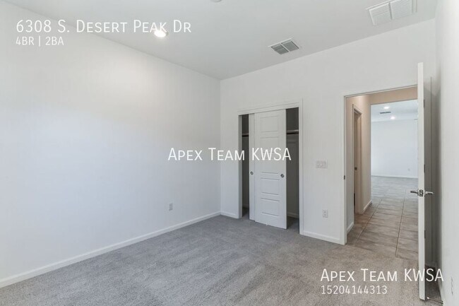 Building Photo - 6308 S Desert Peak Dr