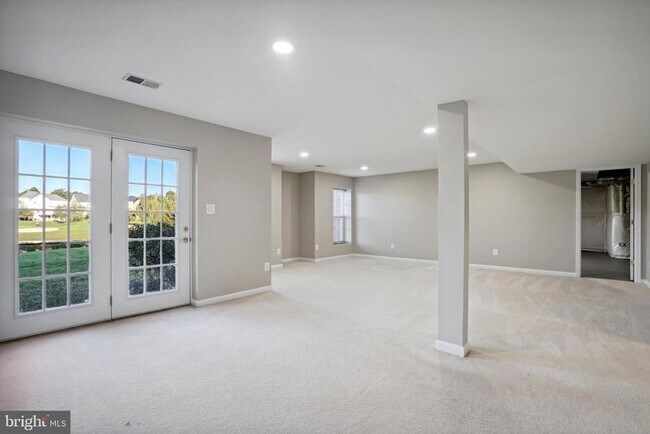 Building Photo - 13740 Piedmont Vista Dr