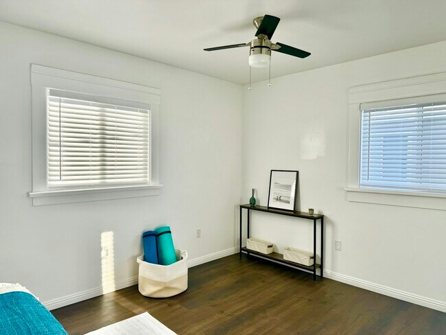 Building Photo - 17 Bonito Ave