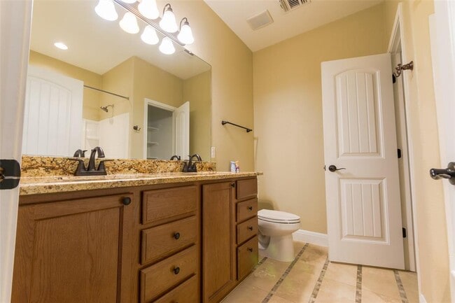 Building Photo - 8408 Panadero Dr