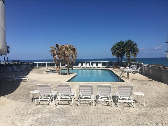 Building Photo - 6301 Collins Ave
