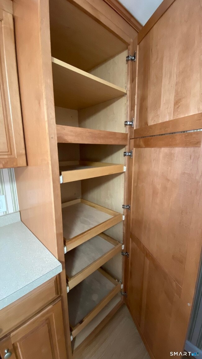 Building Photo - 178 Edgewood Dr