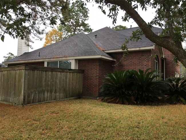 Building Photo - 18118 Yellowstone Trail