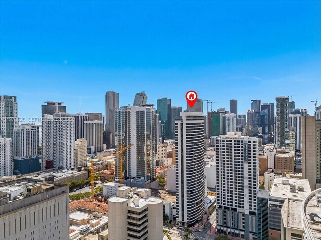 Building Photo - 225 N Miami Ave