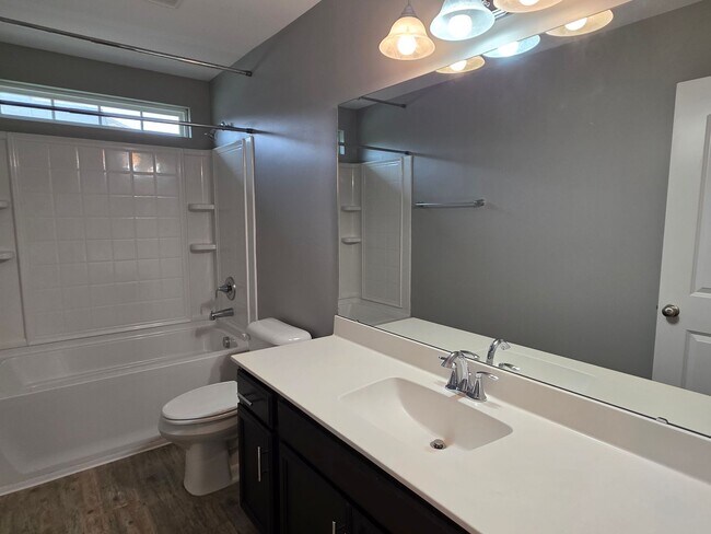 Building Photo - Belmont Glen! South Effingham Schools! Community Amenities!