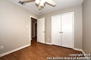 Building Photo - 10727 N Shaenridge