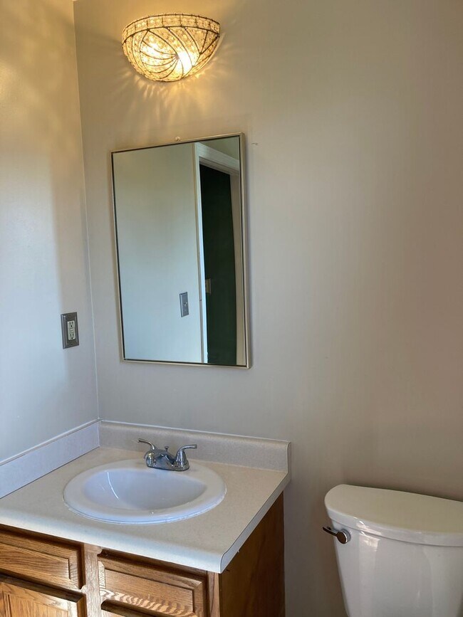 Building Photo - **Backyard offers County Setting in City L...