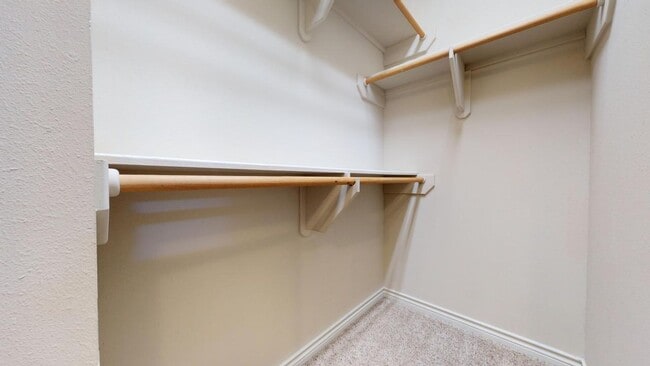 Building Photo - 145 Forest Dr Loop