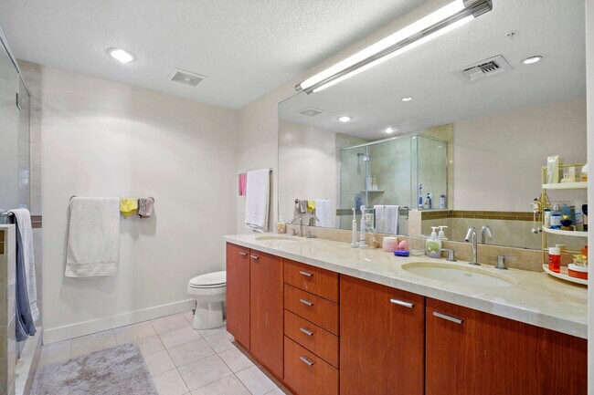Building Photo - 3141 Michelson Dr