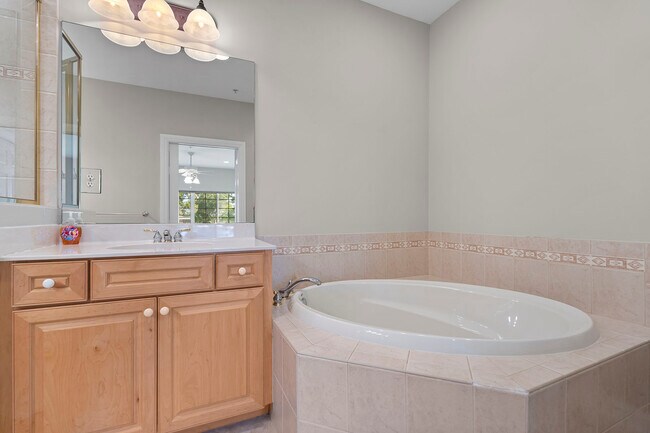 Building Photo - 9113 Michael Cir