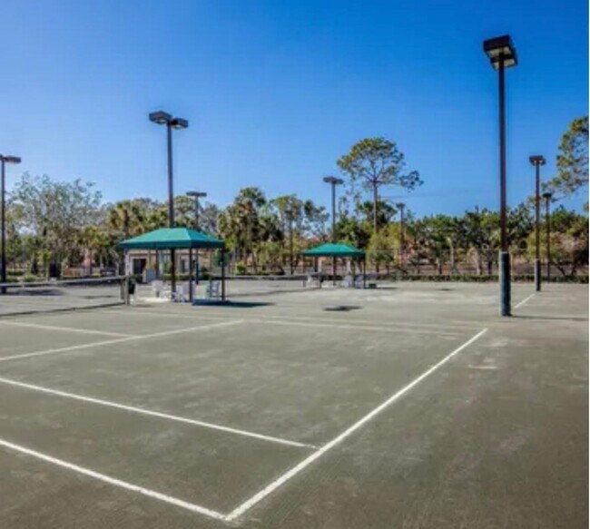 Building Photo - 8139 Las Palmas Way