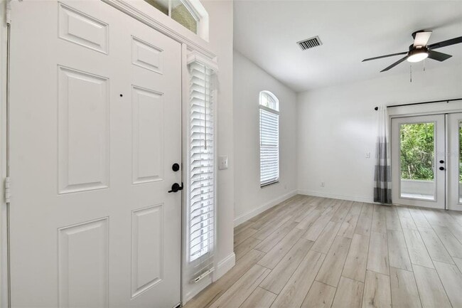 Building Photo - 4347 Deermont Cir