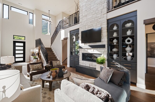 Building Photo - 2024 Parade of Homes - Summit Creek