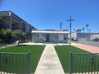 Building Photo - 1415 Centinela Ave