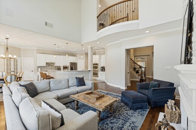 Building Photo - 6011 Shady Alcove Ct