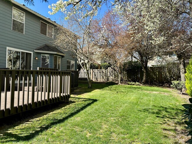 Building Photo - Lovely 4 bedroom in Wilsonville