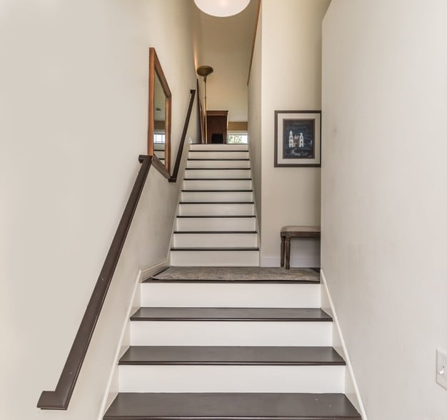 Building Photo - 1102 Bergmann Dr