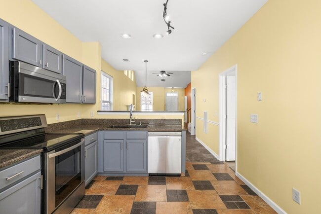 Building Photo - 27 Fawn Creek Pass