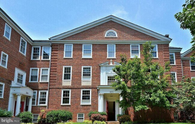 Building Photo - 3881 Newark St NW