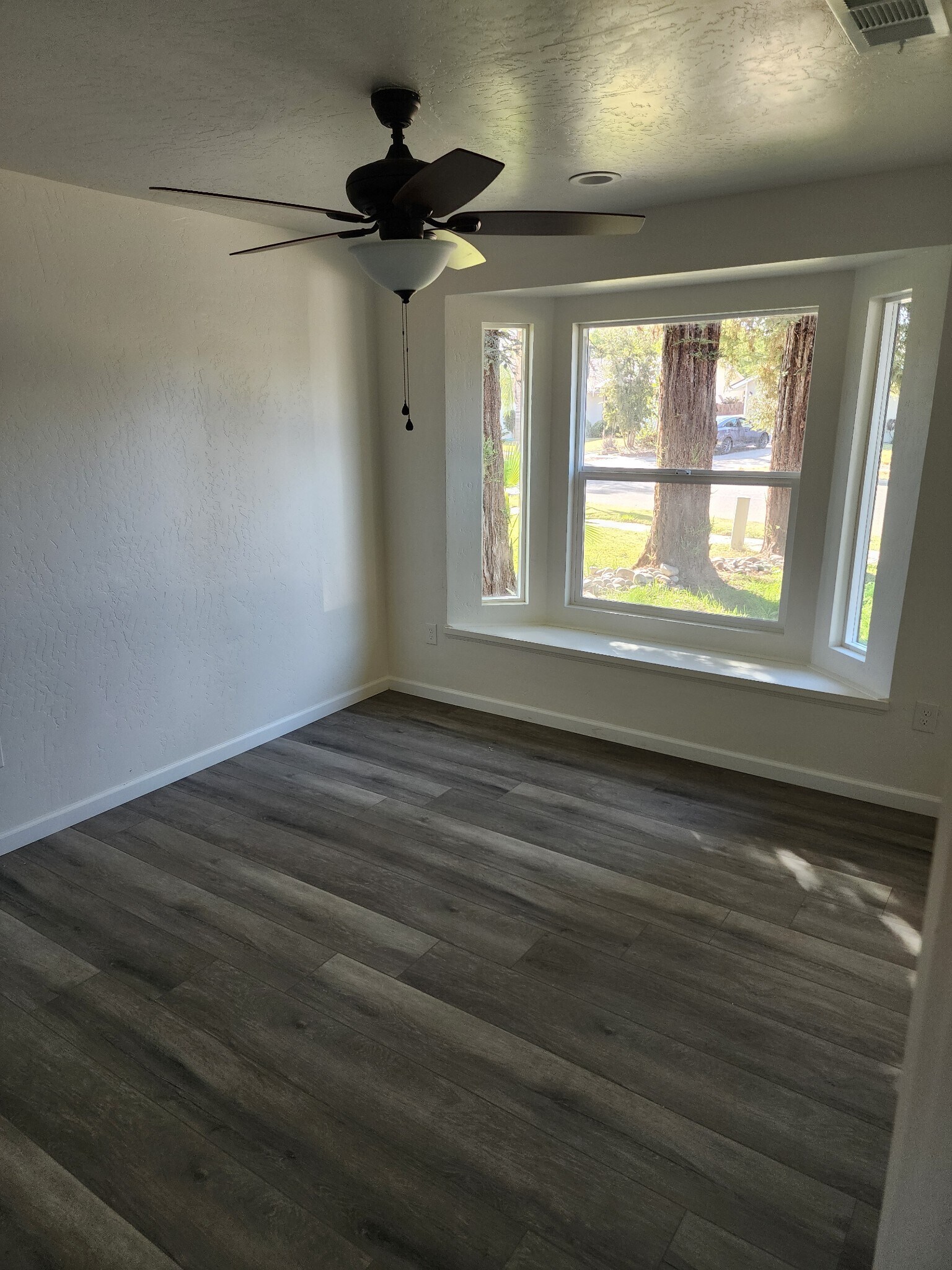 Building Photo - 2104 S Conyer Ct