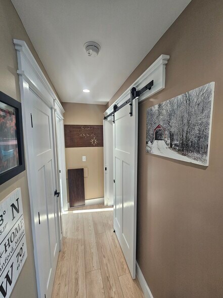 Building Photo - 435 High St