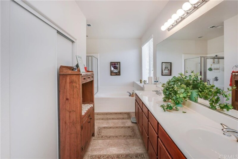 Building Photo - 28782 Vela Dr