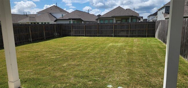 Building Photo - 336 Banyon Dr