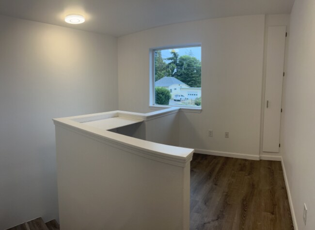 Building Photo - 2115/2125 Duplex