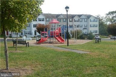 Building Photo - 1729 Barnett Ct