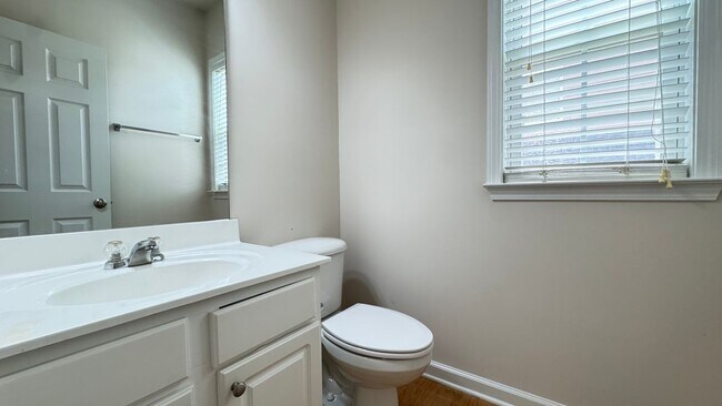 Building Photo - 3695 Fedorite Walk