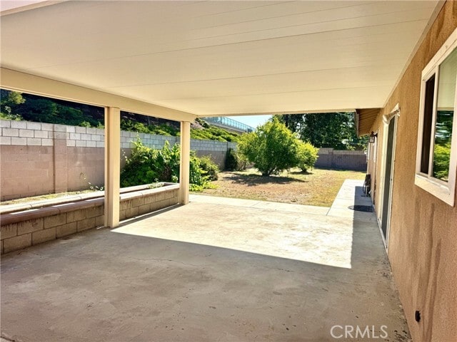 Building Photo - 2708 E Lizbeth Ave
