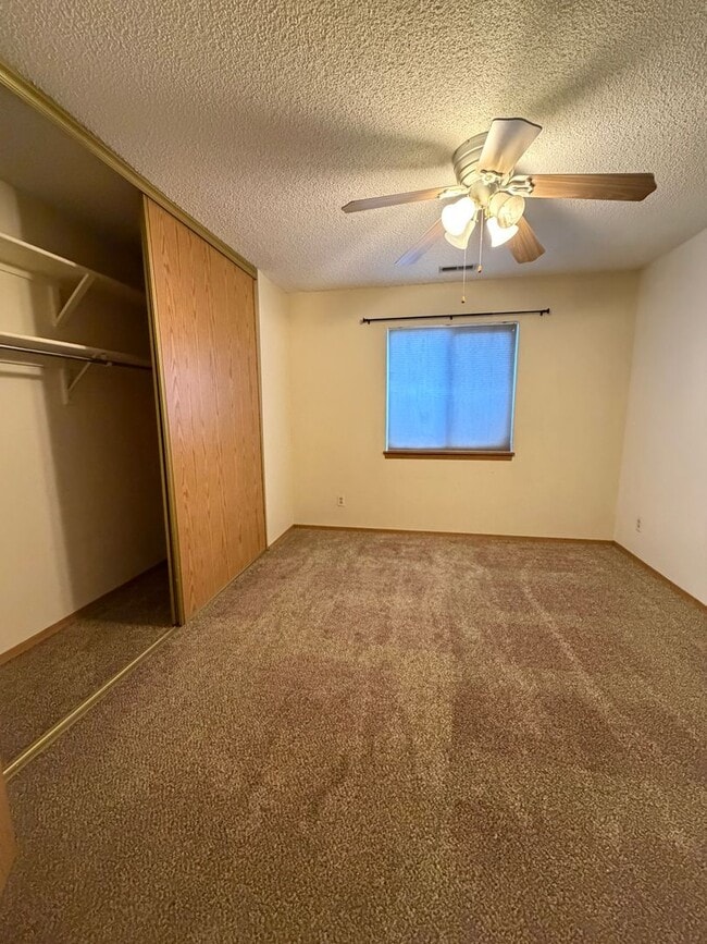 Building Photo - 6486 McNichols Ct