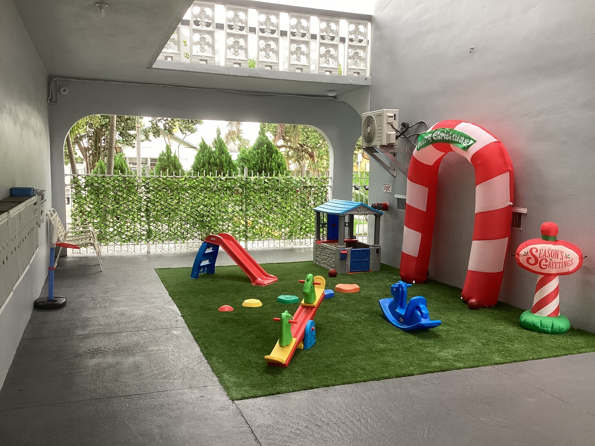 Public Outdoor Play area - 1818 Rodman St