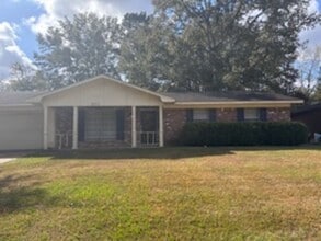 Building Photo - 1853 Smallwood St